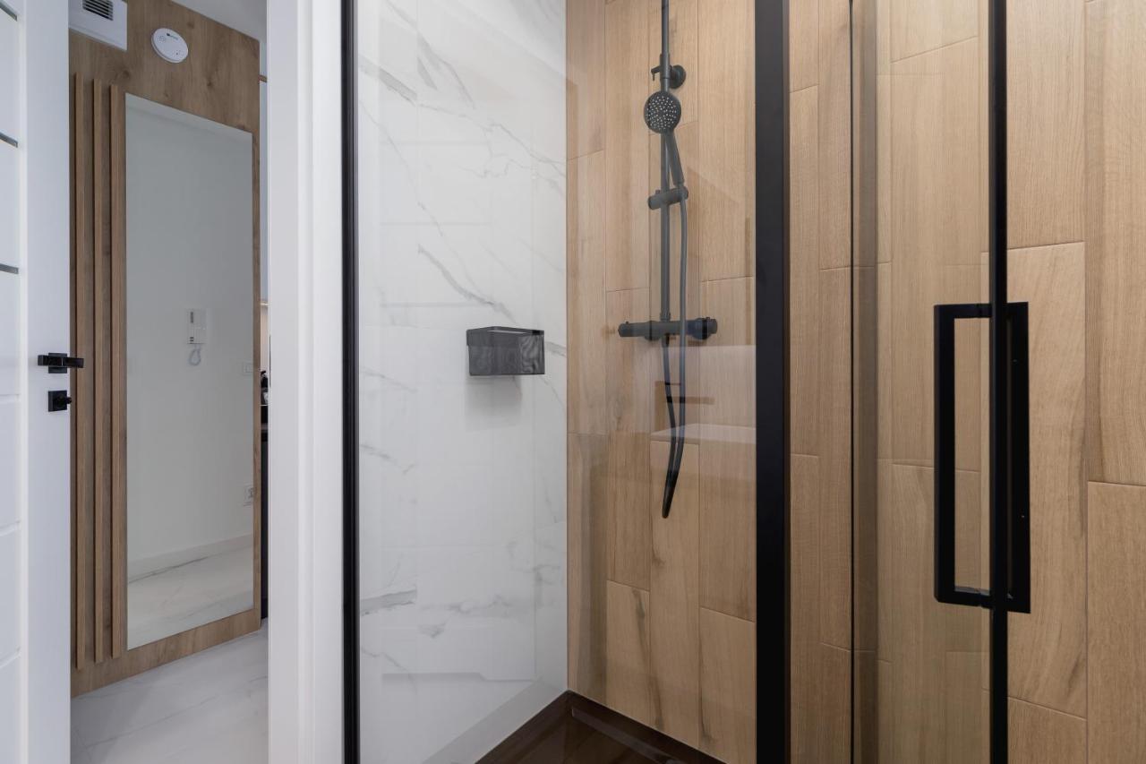 Deluxe Studio Cracow Arianska By Noclegi Renters Krakau Buitenkant foto